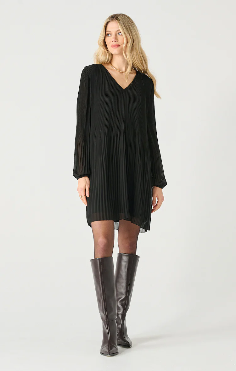 Long Sleeve Pleated Dress in Black