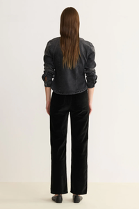 SAT 90s Straight in Black Velvet