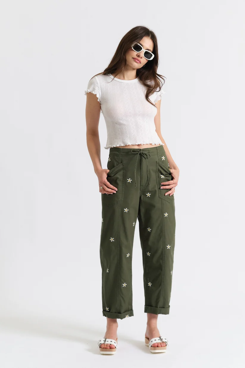 Villa Drawstring Barrel Leg Pant | Bronze Green Daisy