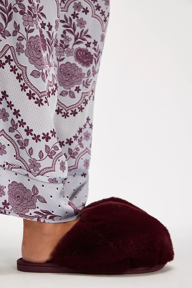 Snowball Slippers in Wine