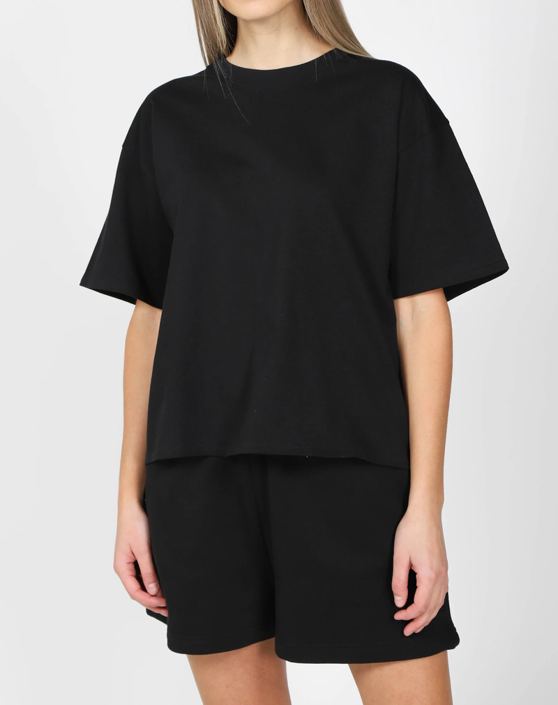 The Boxy Tee In Black