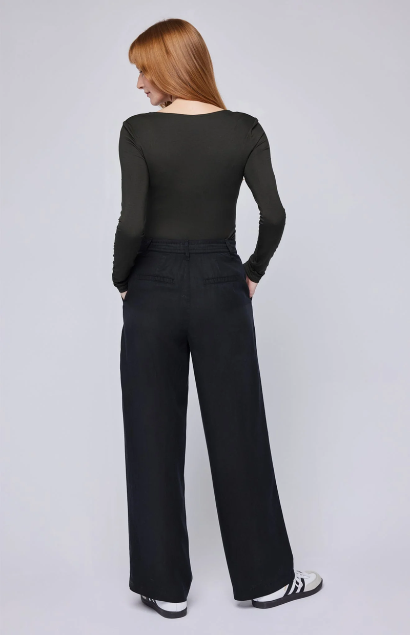 Phoenix Pant in Black