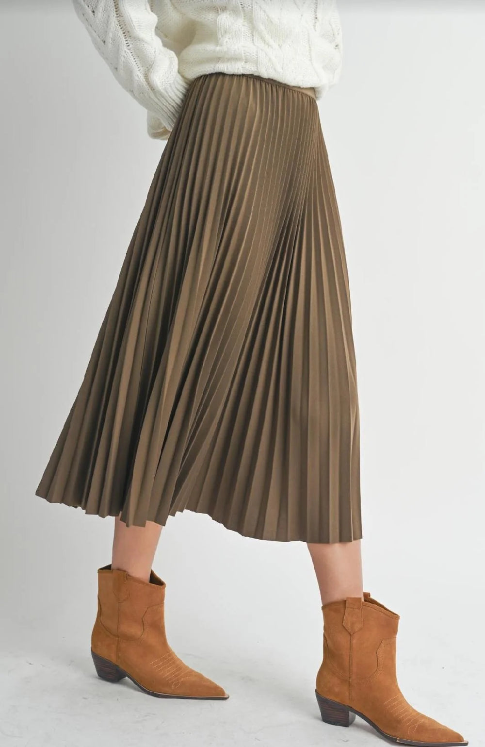 Full Of Charm Pleated Skirt In Diverse Brown