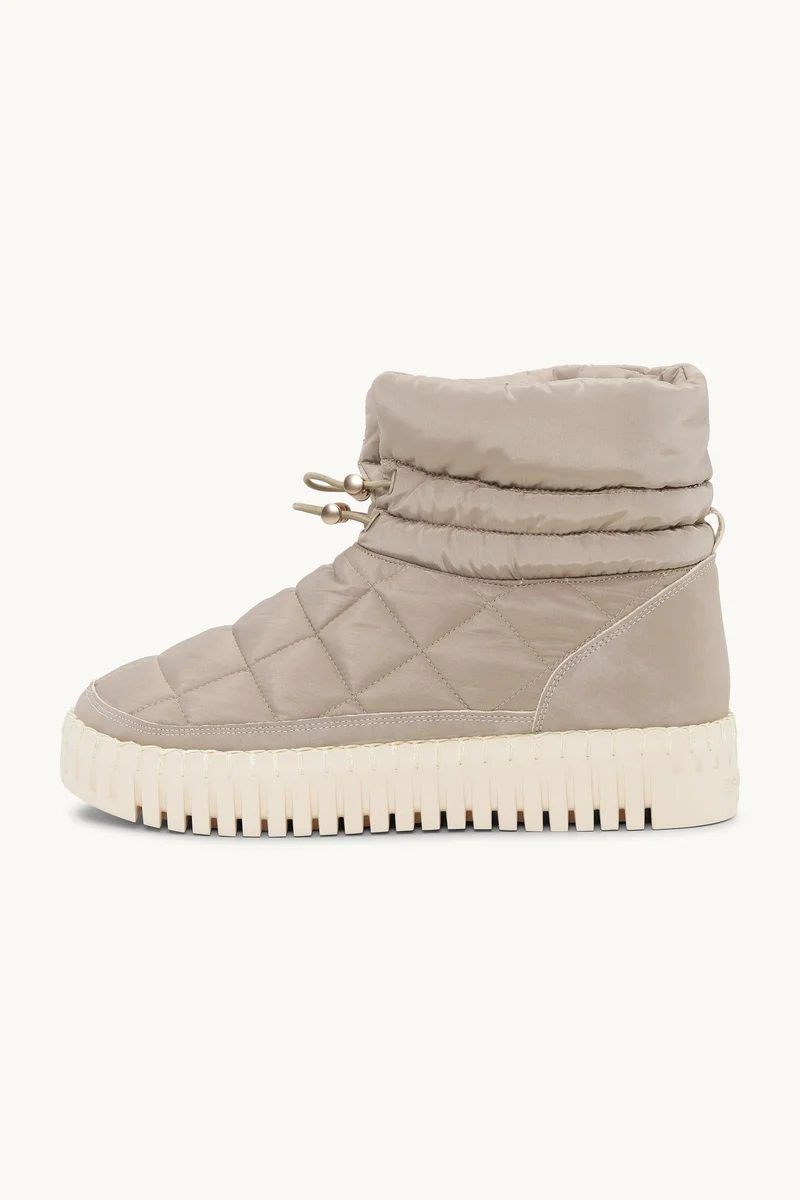 TULIP 6082 Quilted Winter Boot | Wheat Pearled Ivory