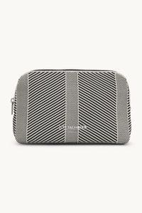 Knitted Makeup Bag in Milk Creme/Black