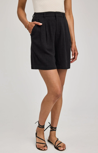 Alma Shorts | Black