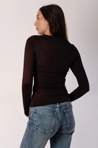 Hira Long Sleeve in Chocolate