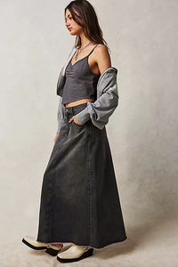 Come As You Are Denim Skirt In Grey Wash