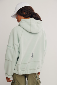 Wild and Free Fleece Pullover in Green Tea