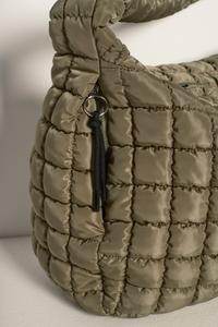 Quilted Carryall Bag in Seagrass