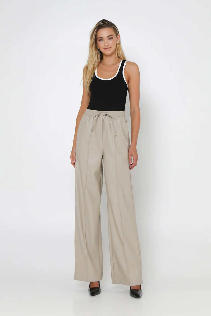 Tegan Pant in Stone