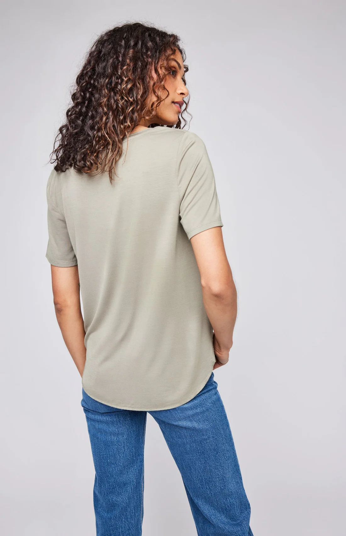 Lewis Tee in Sage