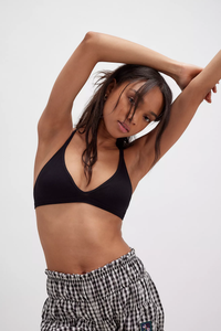 Strappy Back Seamless Bra | Black