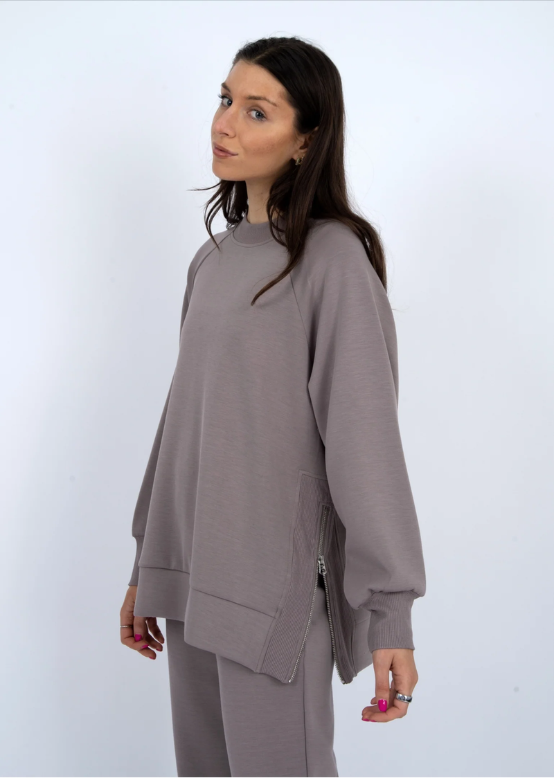 Panela Soft Knit Pullover in Taupe