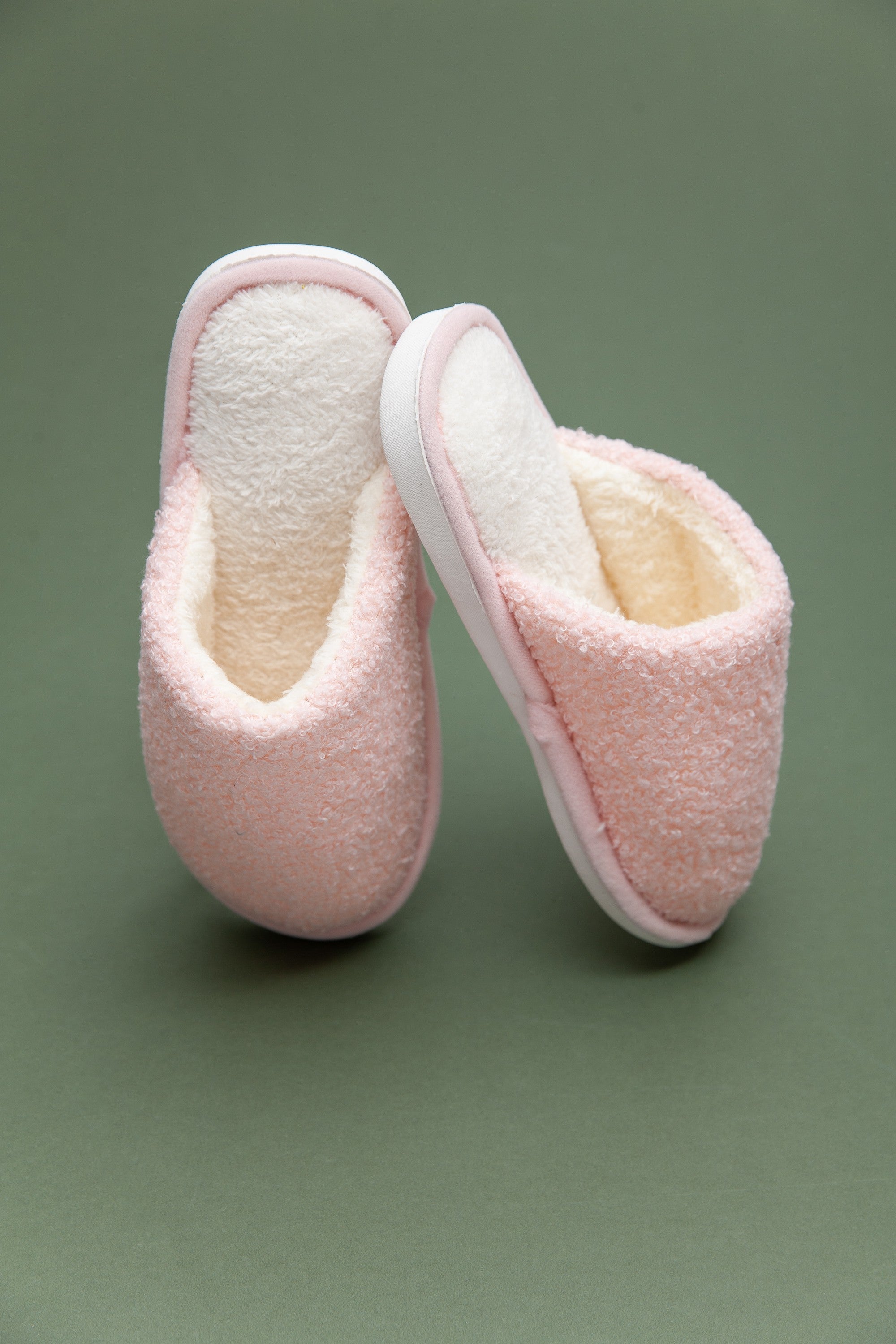 Sherpa Slippers + Candle Holiday Bundle