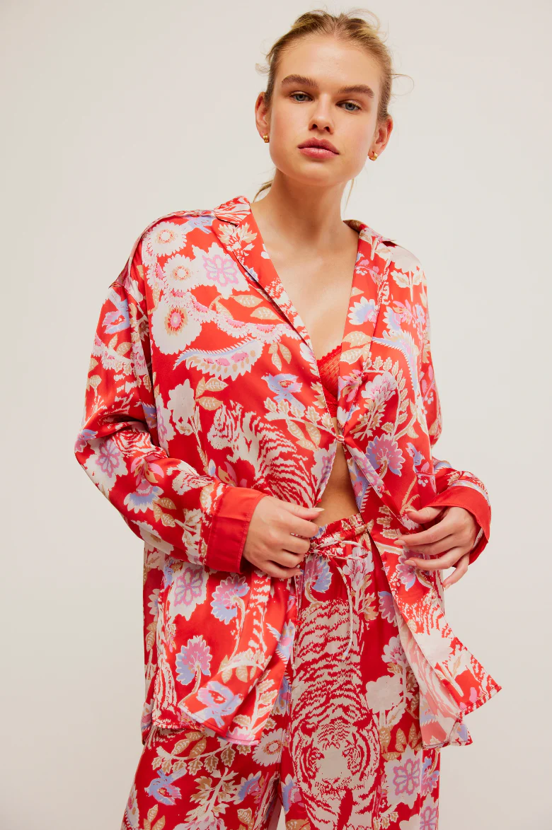 Dreamy Days PJ Set in Flame Red