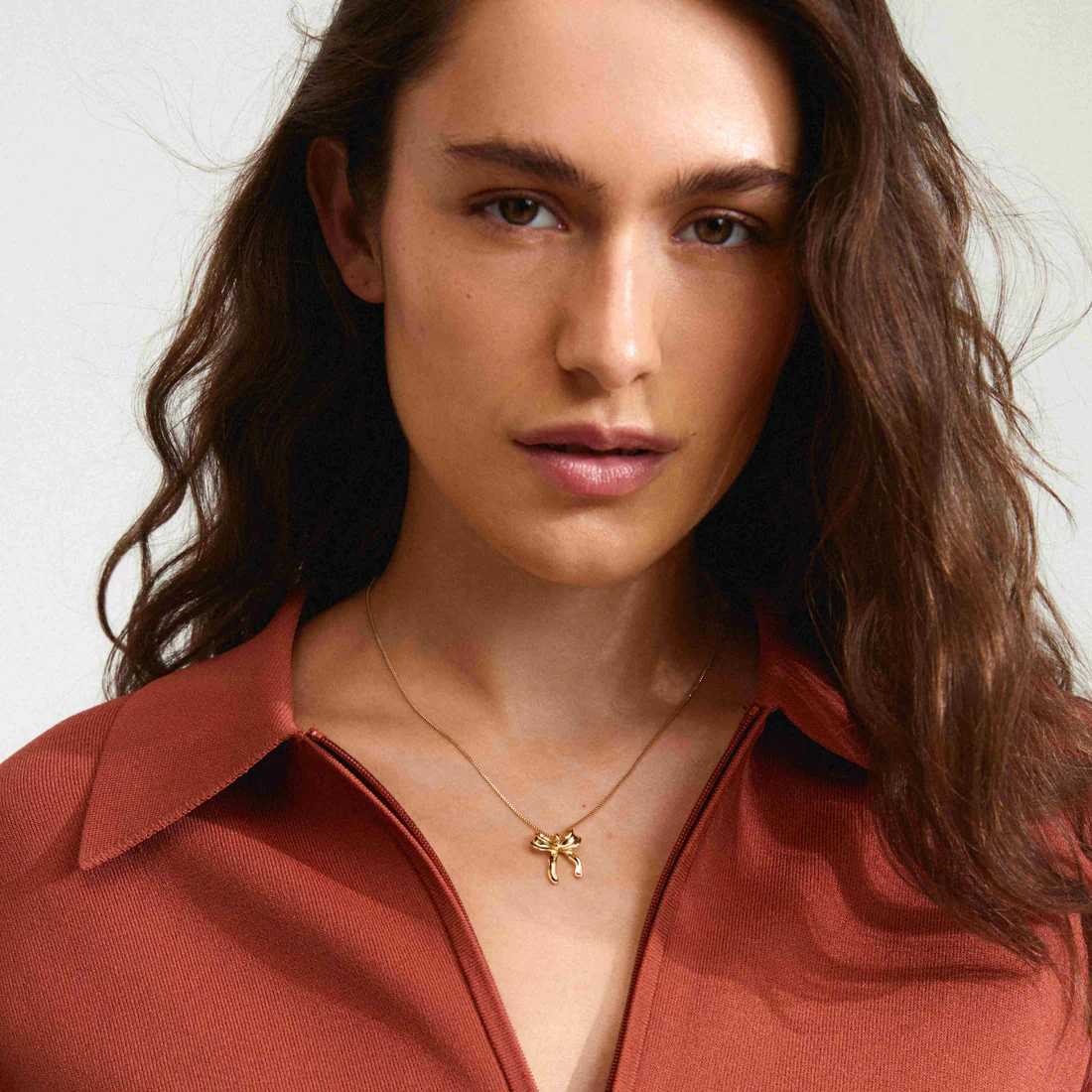 CASSIAN BOW NECKLACE | GOLD
