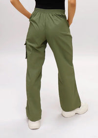 Stacia Cargo Pocket Pant in Olive