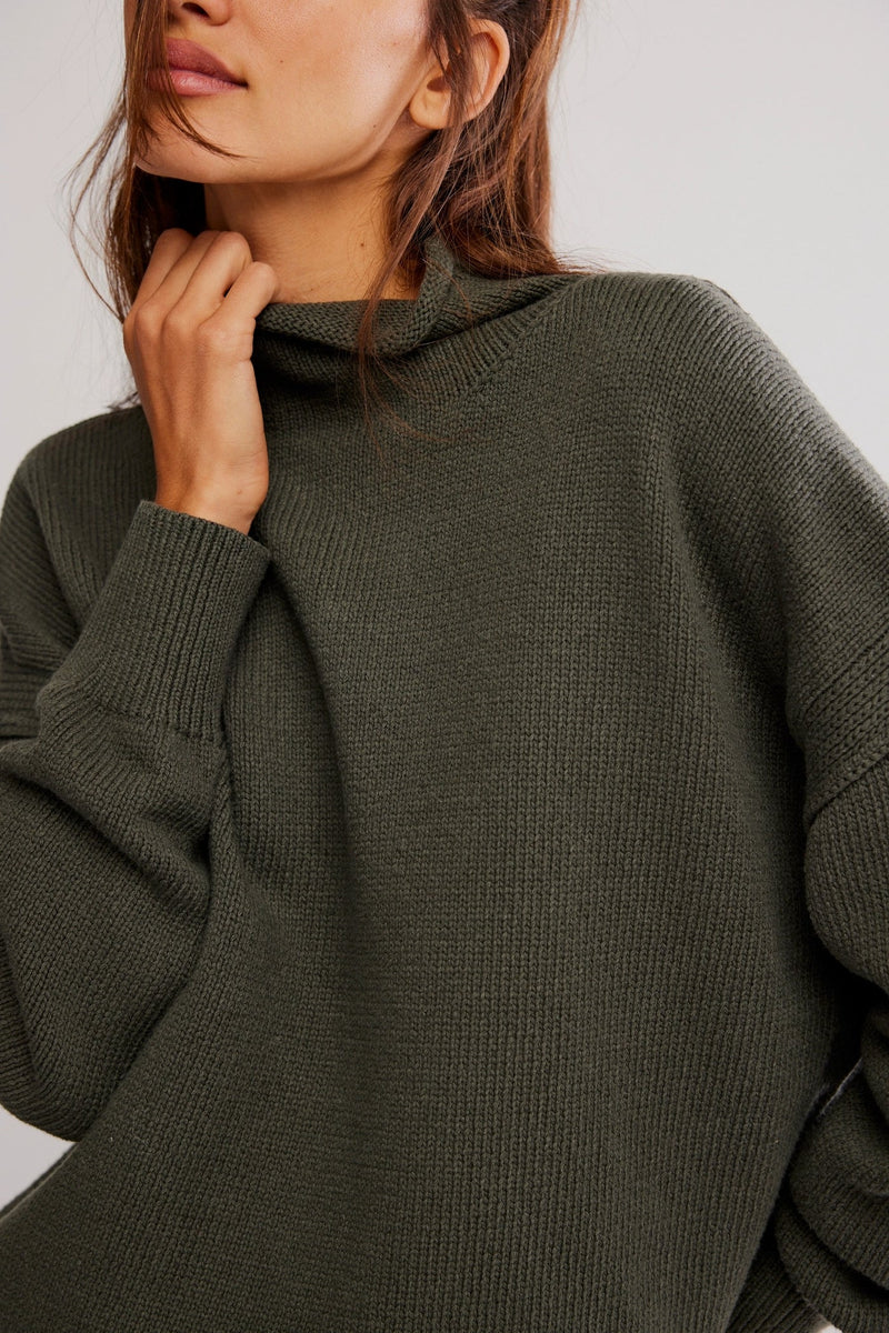 Torres Roll Neck in Moss