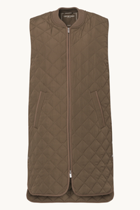 Art 25 Quilted Vest in Mud