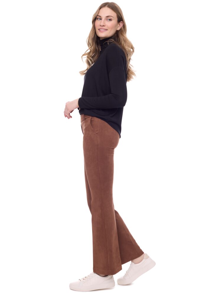 Paityn faux suede bootcut pant In Tobacco