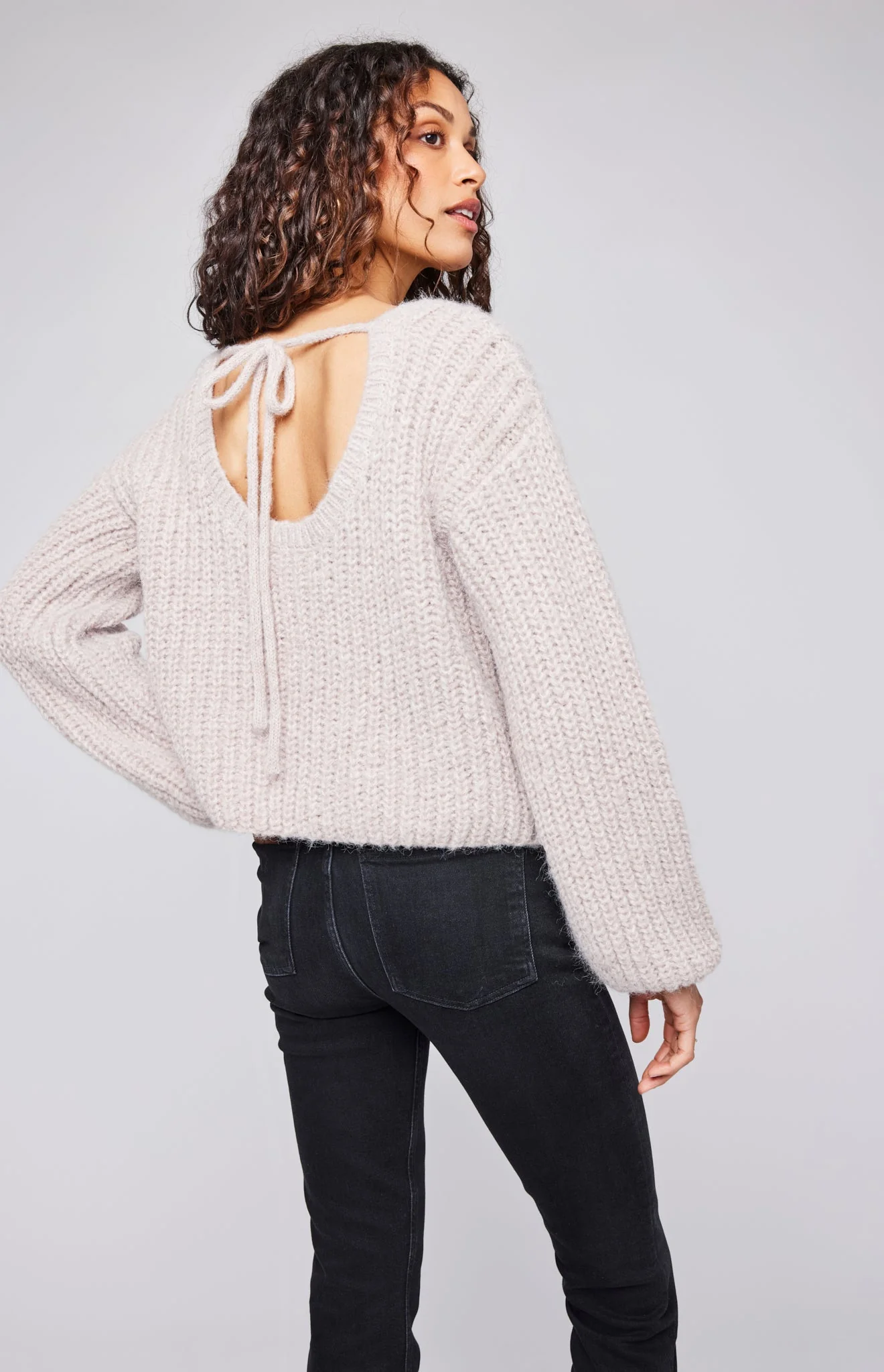 Nadia Pullover in Heather Pearl