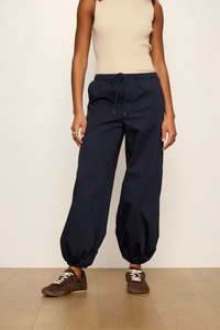 Float On Balloon Pant in Navy