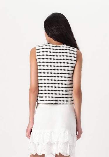 Onleva Striped Vest | Cloud Dancer
