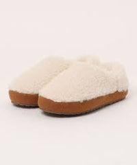 Aston Slipper in Natural