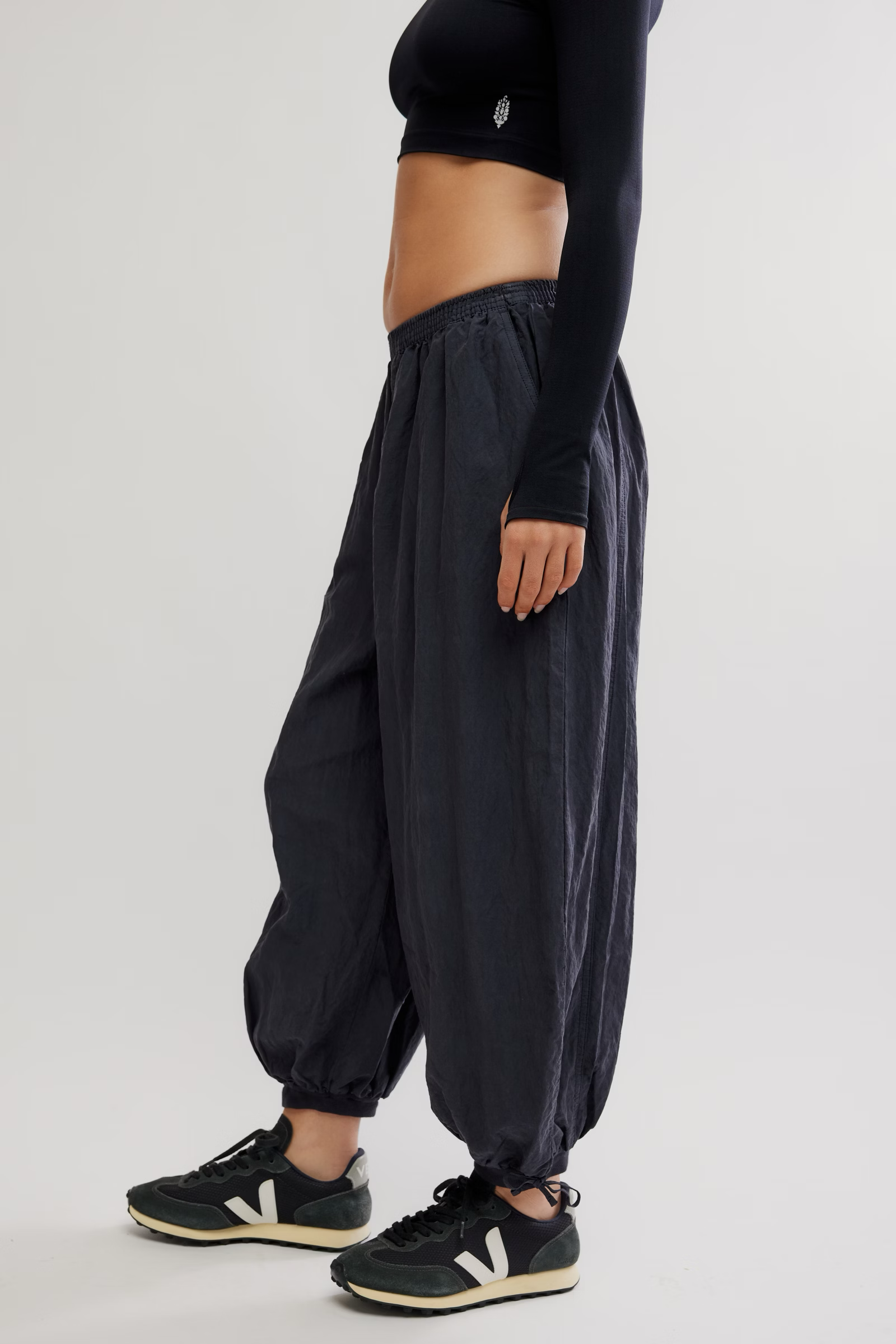 On It Pant Balloon Pant | Black