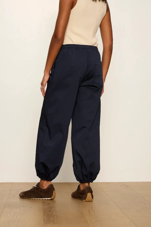 Float On Balloon Pant in Navy