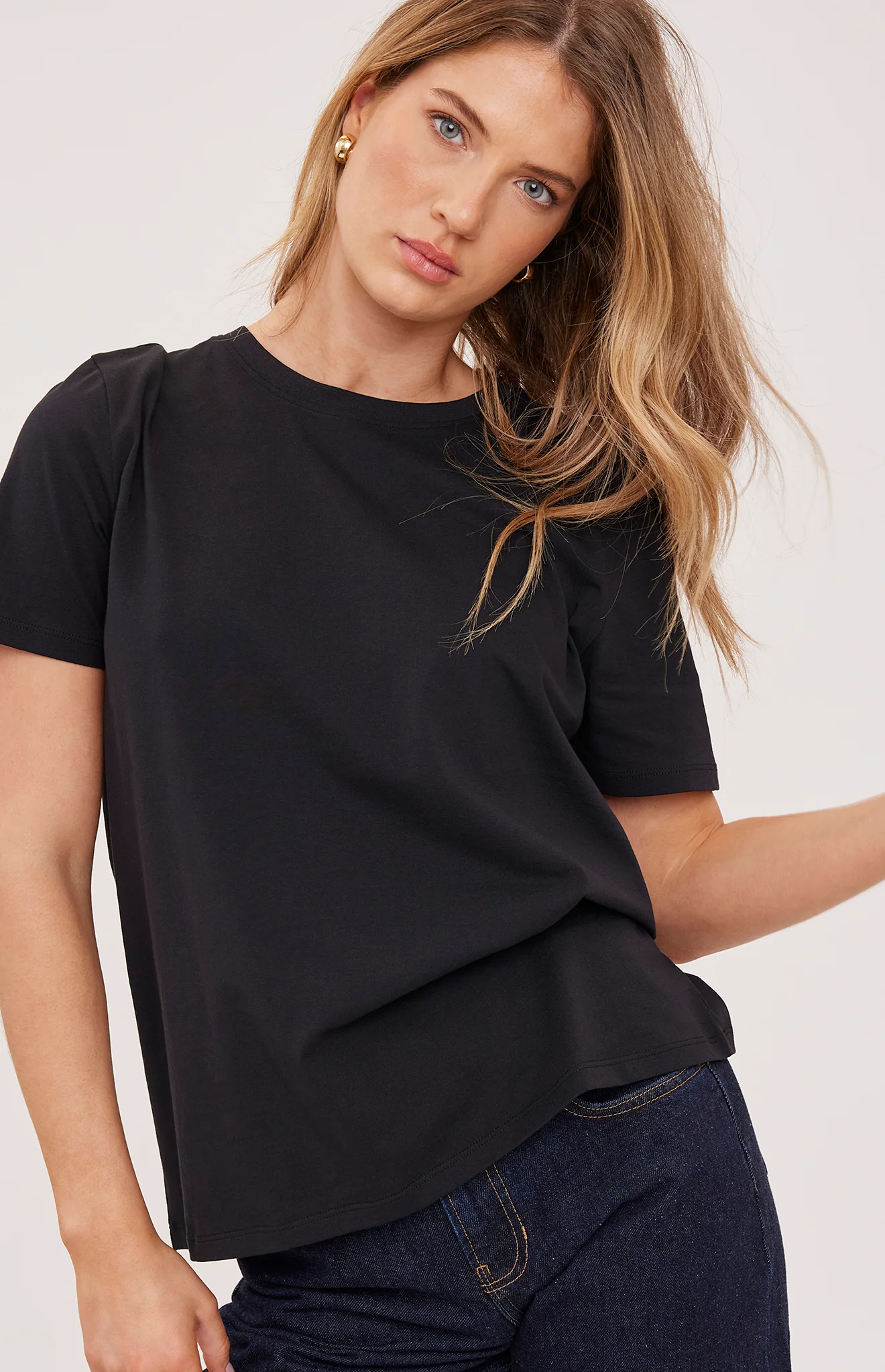 Victoria T-Shirt | Black