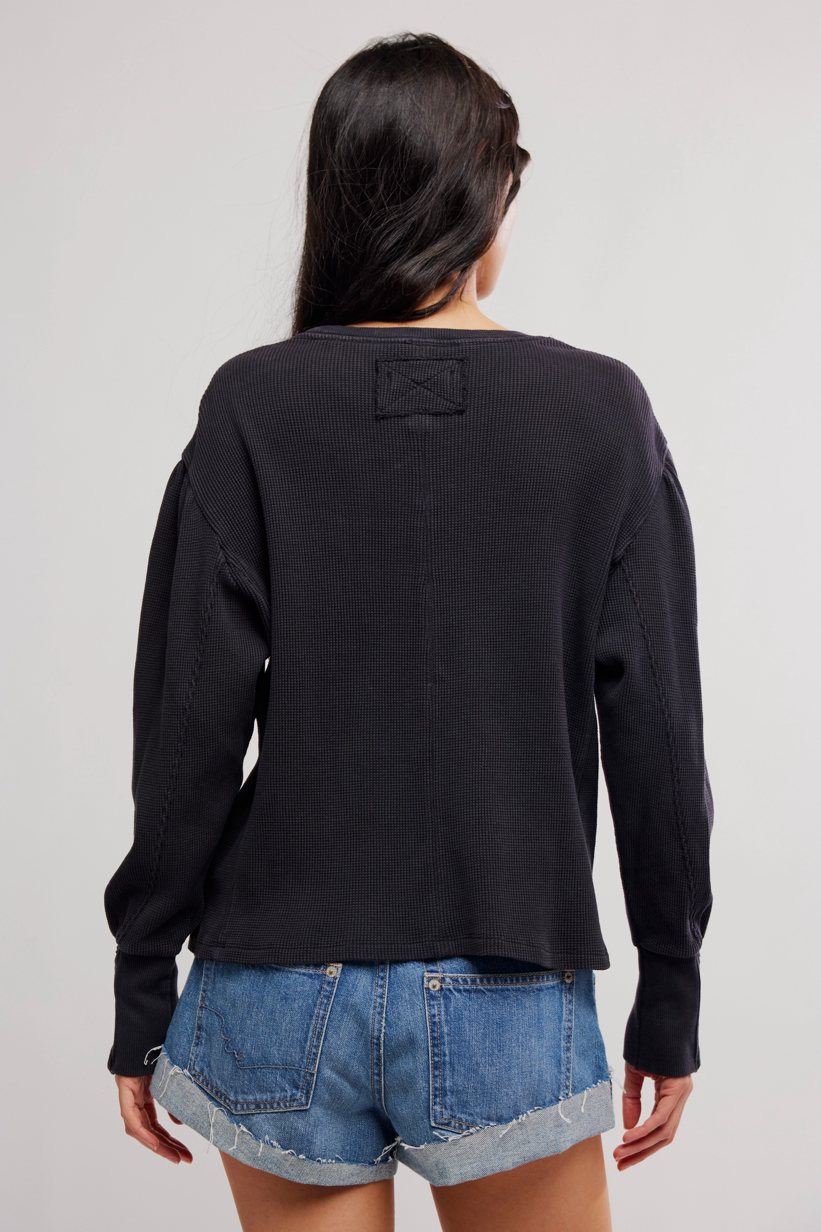 The Lapis Cuff Top in Black