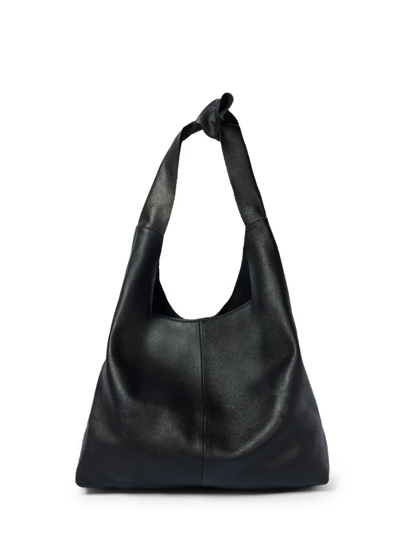 Knot Leather Shoulder Bag in Black