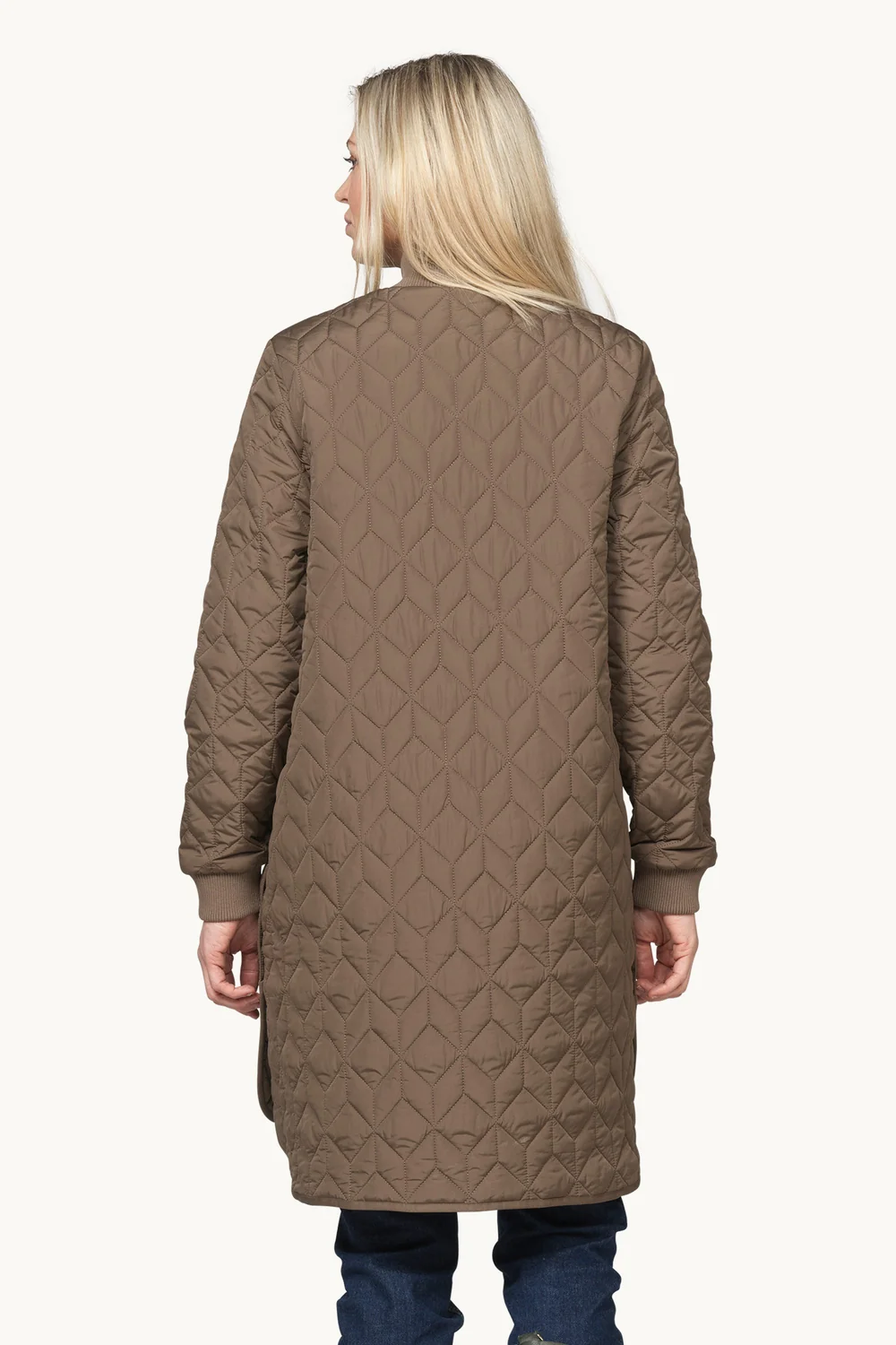 Art 06 Quilted Jacket in Mud