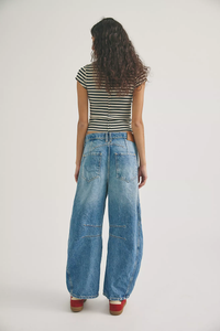 Good luck Mid-Rise Barrel Jeans | Ultra Light Beam