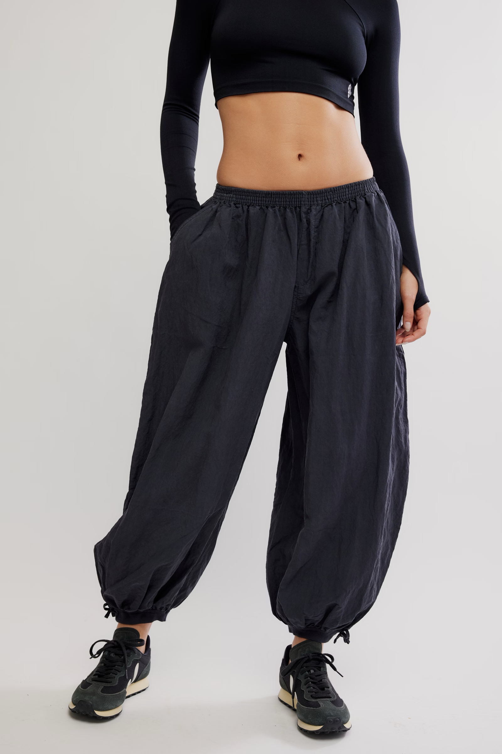 On It Pant Balloon Pant | Black