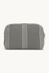 Knitted Makeup Bag in Milk Creme/Black