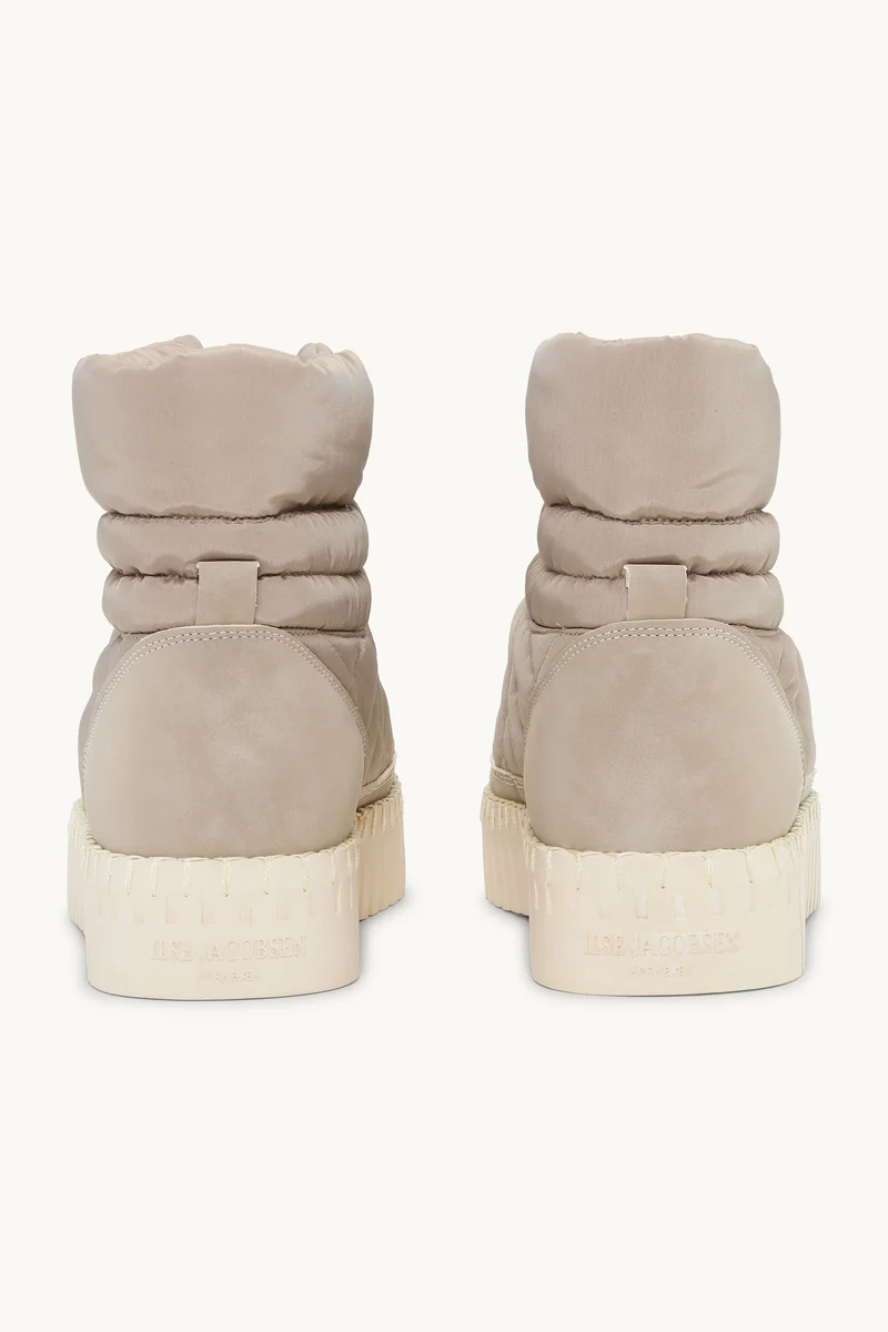 TULIP 6082 Quilted Winter Boot | Wheat Pearled Ivory