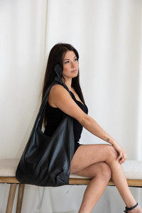 Knot Leather Shoulder Bag in Black