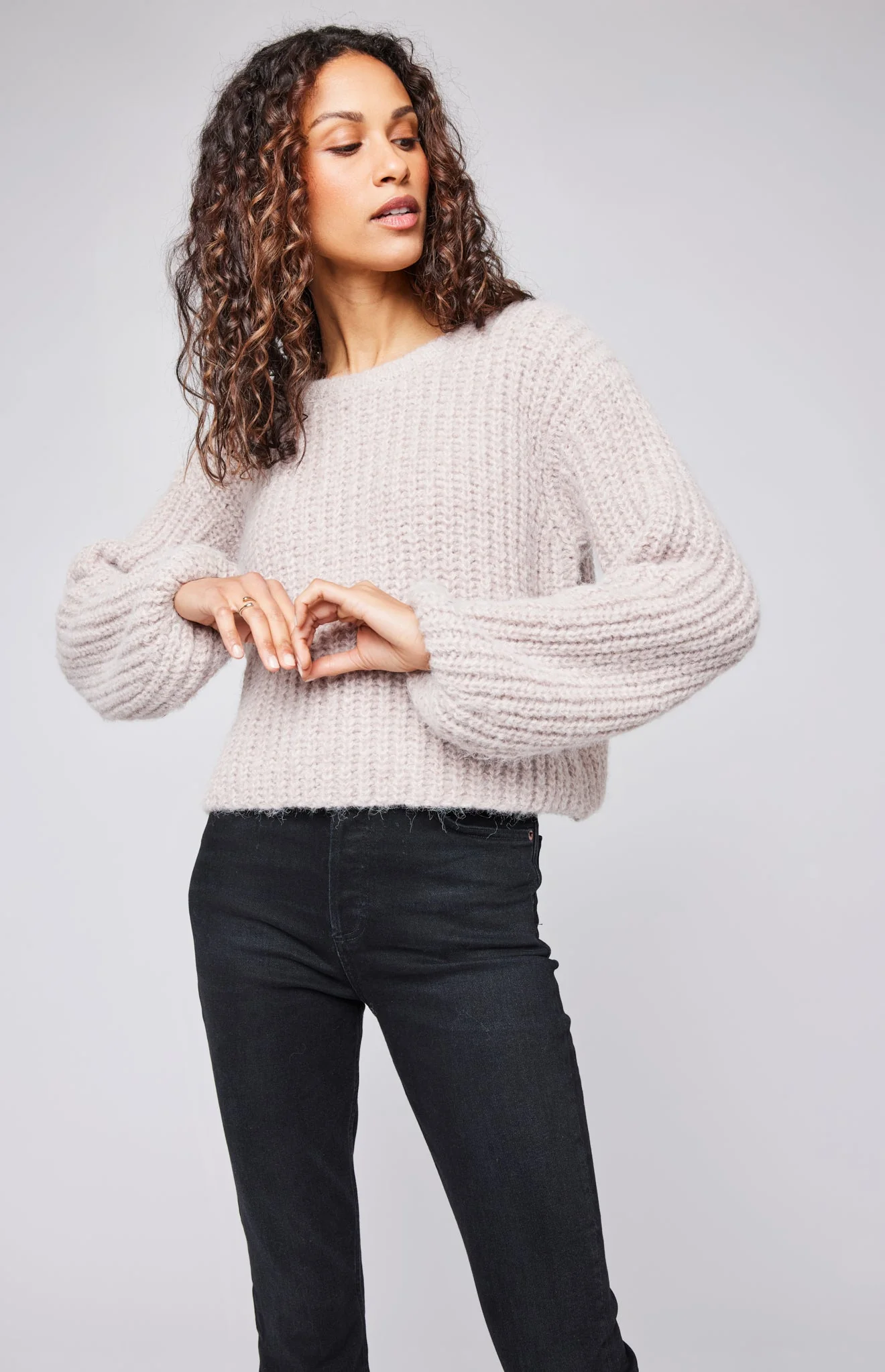 Nadia Pullover in Heather Pearl