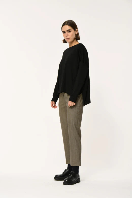 Kanshi Top in Black