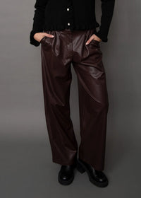 Philona Stretch Vegan Leather Pant in Brunette