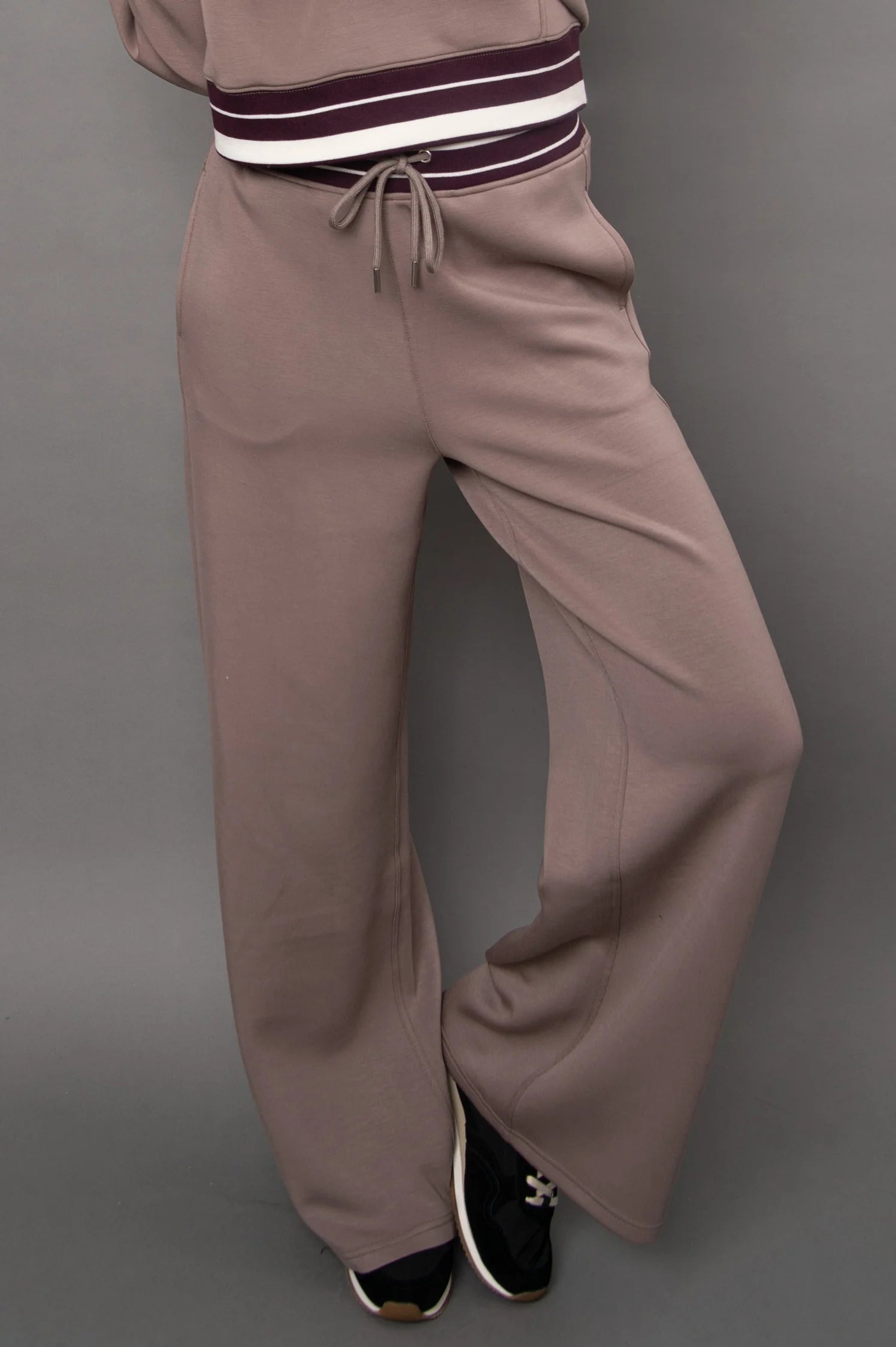Erika Soft Knit Pant