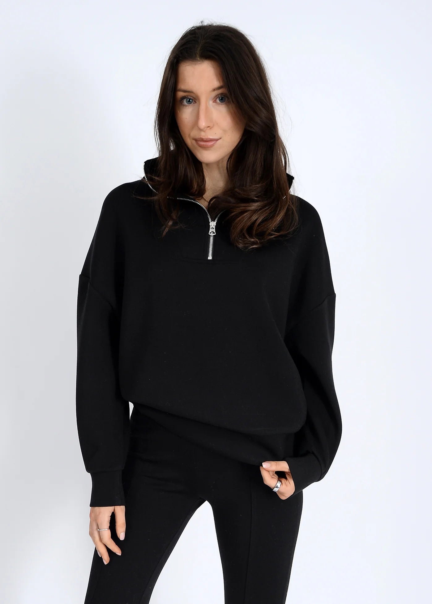 Seanni Soft Knit Pullover in Black
