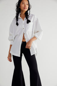 The Happy Hour Solid Poplin Top In White